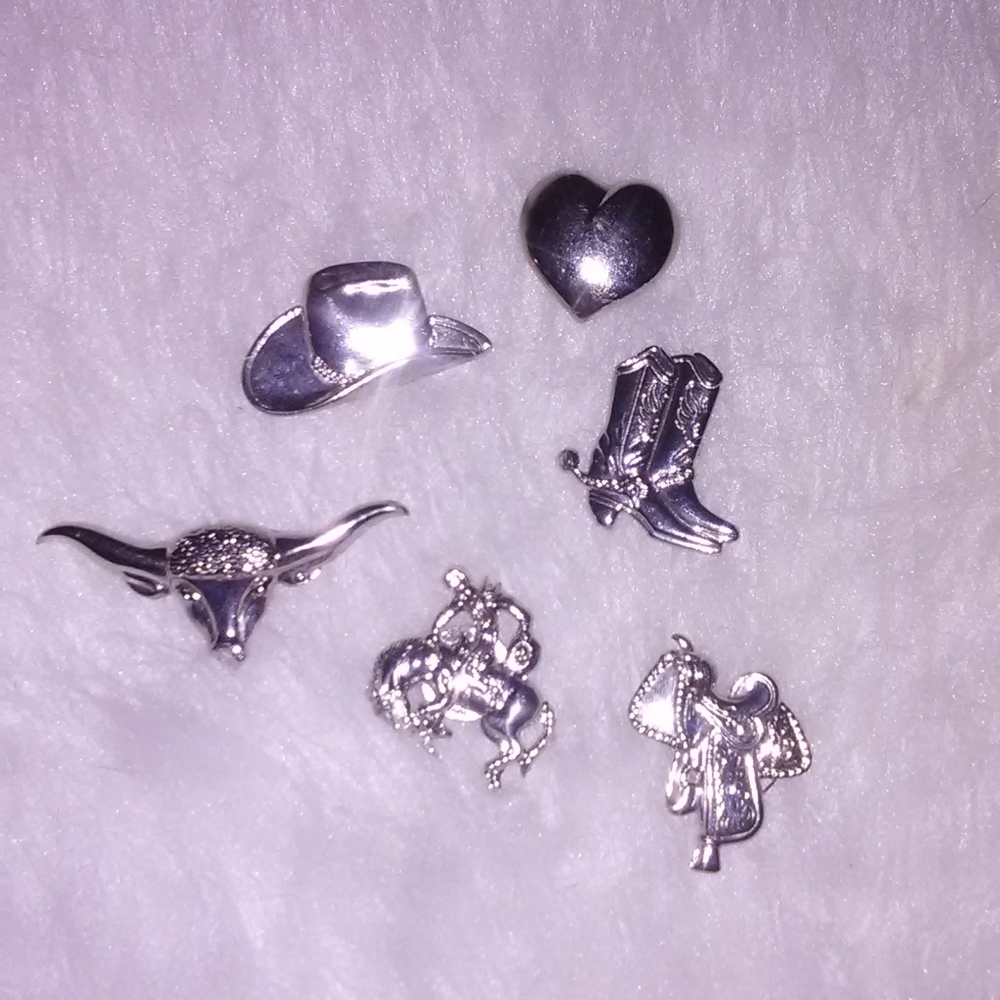 Cowboy Boot braclet button pins Vintage